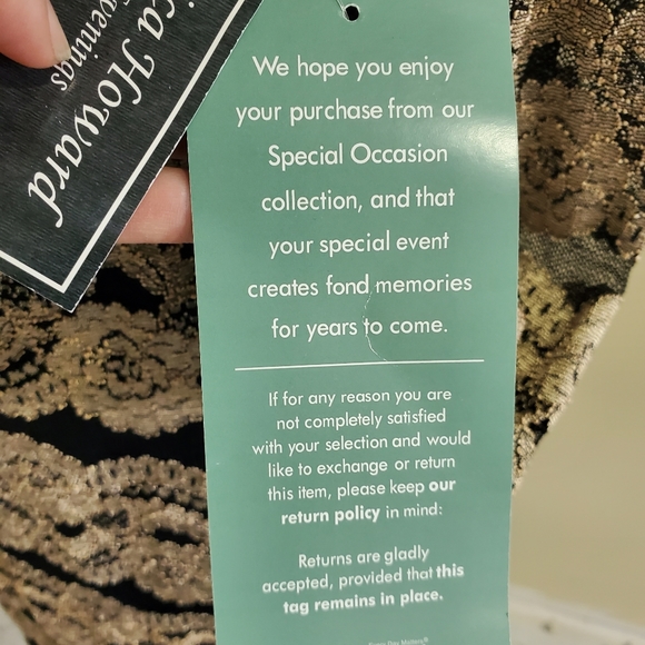 Special occasion dress - Picture 3 of 3